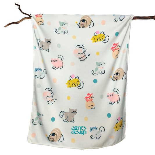 Cozy Cat Cuddle Travel Blanket w Pouch