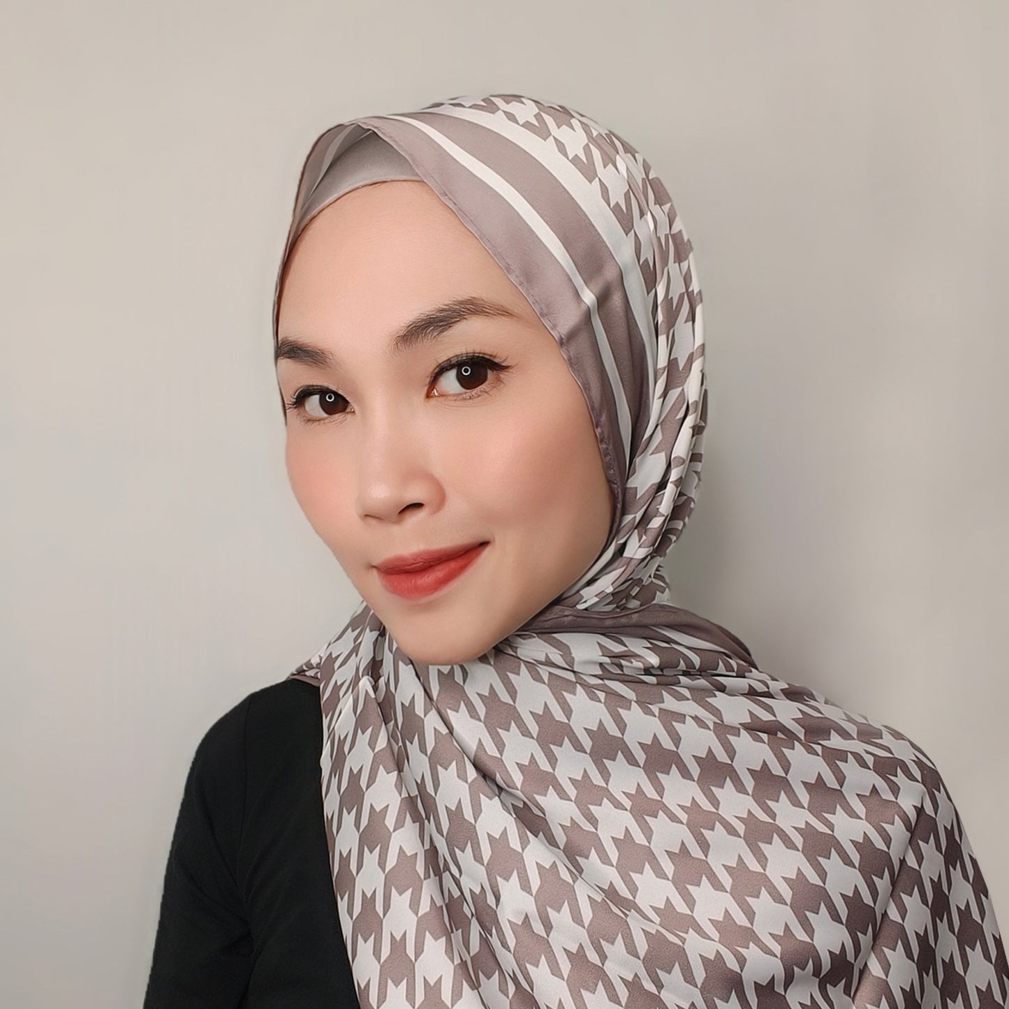 Shawl: Celine Deep Mauve