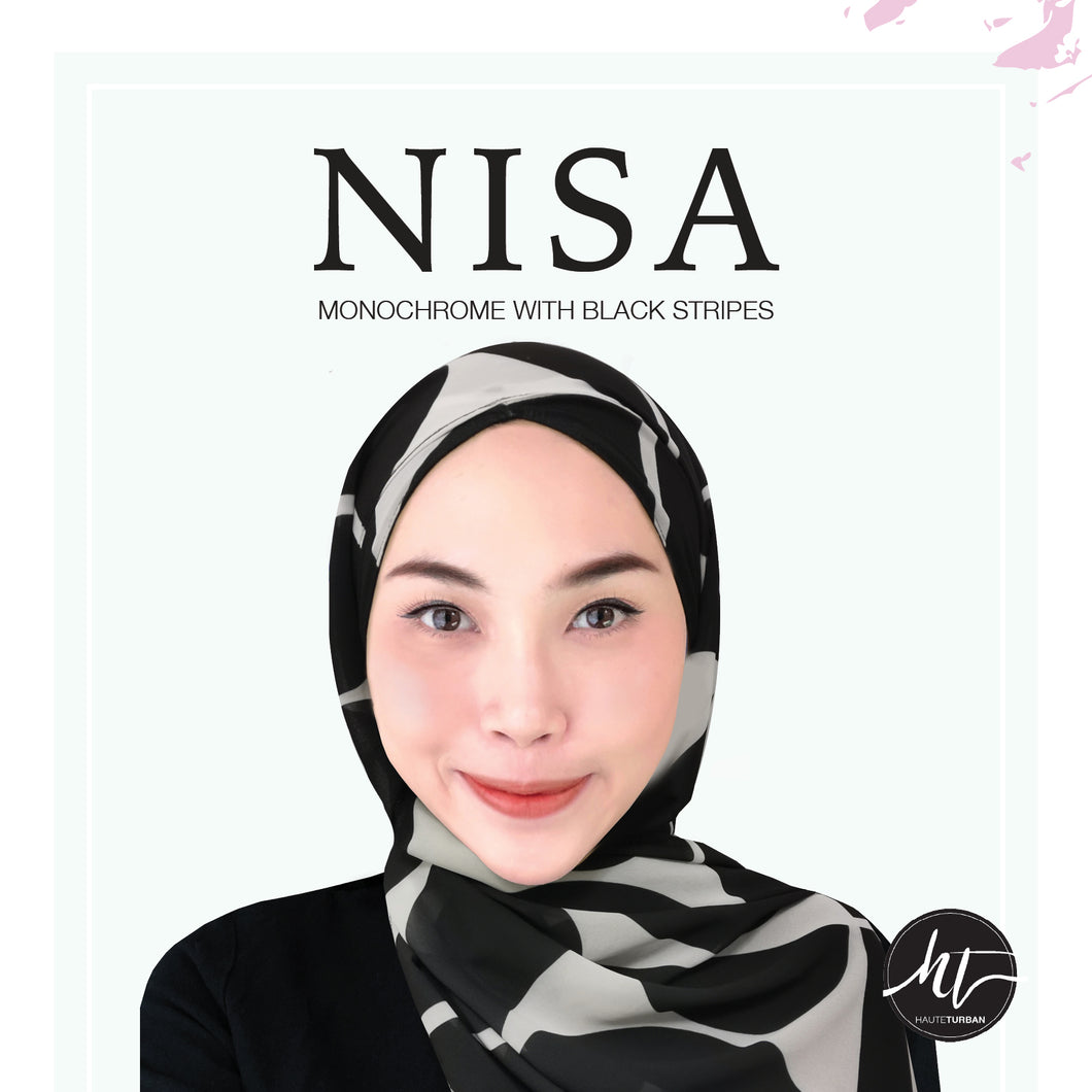 Nisa: Monochrome with Black Stripe