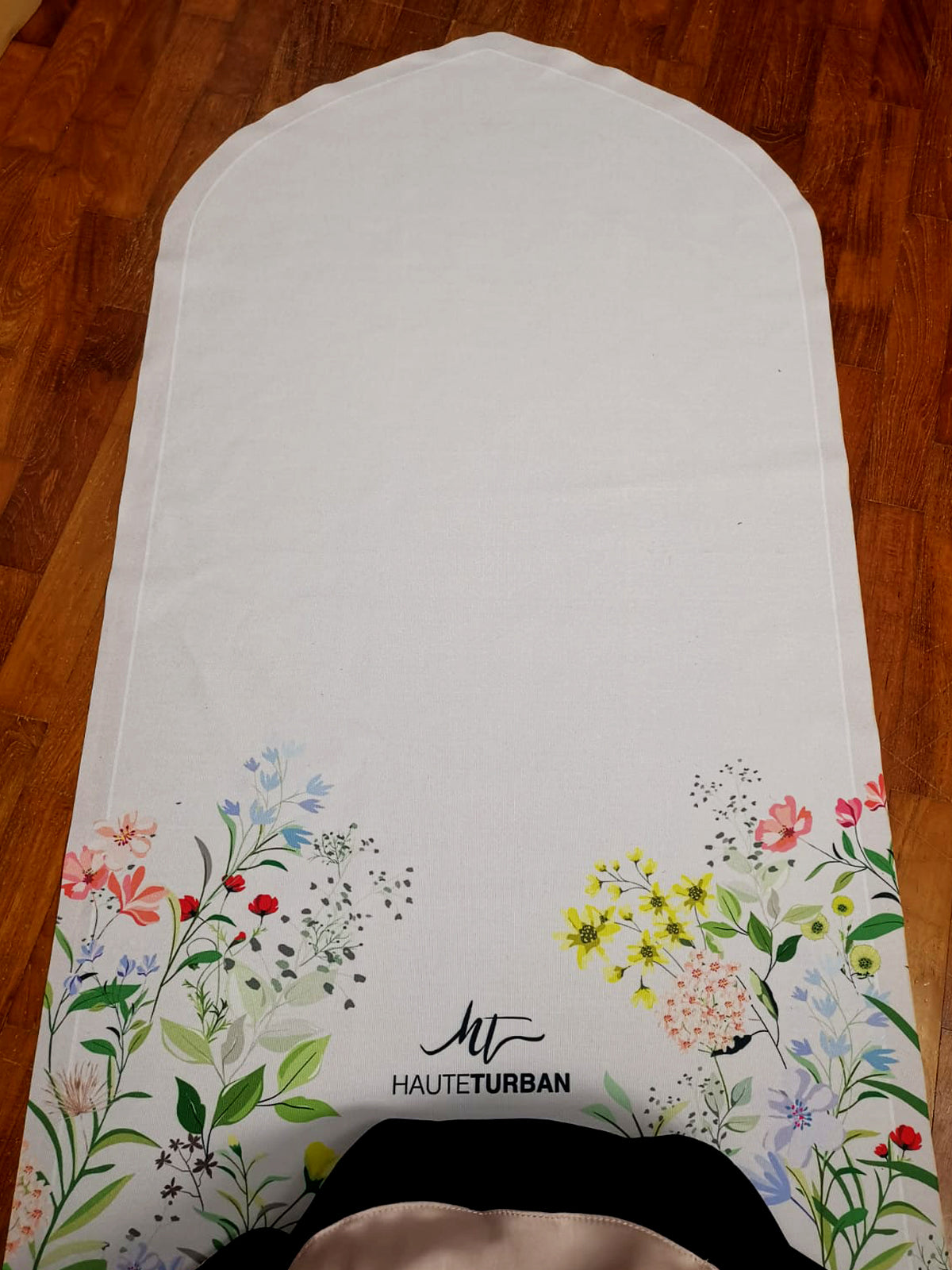 Travel Prayer Mat with Pouch: Wildflowers